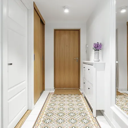 公寓 New! 2 Bedroom Free Parking, Child Friendly, Happening Area - Cafes, Markets, Museums, Old Town Close By