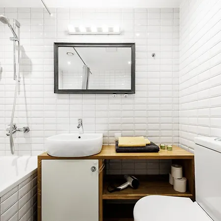 New! 2 Bedroom Free Parking, Child Friendly, Happening Area - Cafes, Markets, Museums, Old Town Close By 公寓 *